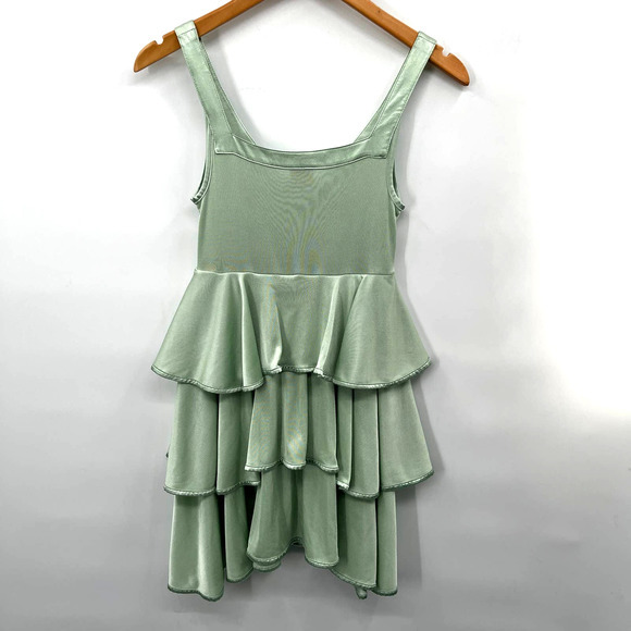 Marciano Vintage 90's Tiered Ruffle V-Neck Dress in Mint Green Size XS - Picture 3 of 6